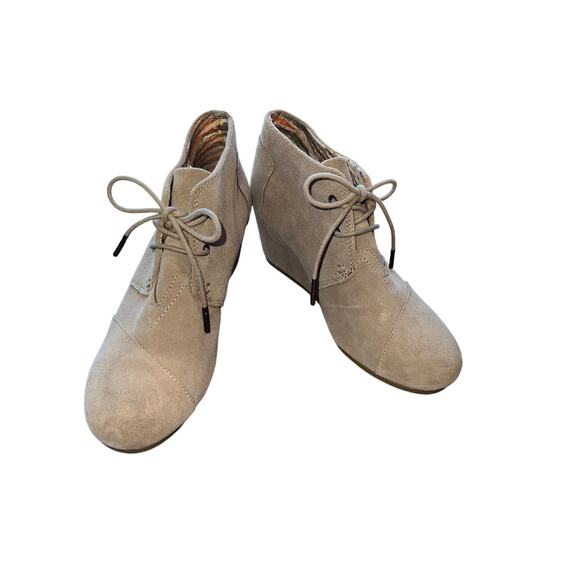 TOMS Sand Suede Lace Up Wedge Booties Women's Size 8.5 Cottage Boho Minimalist - Picture 3 of 8